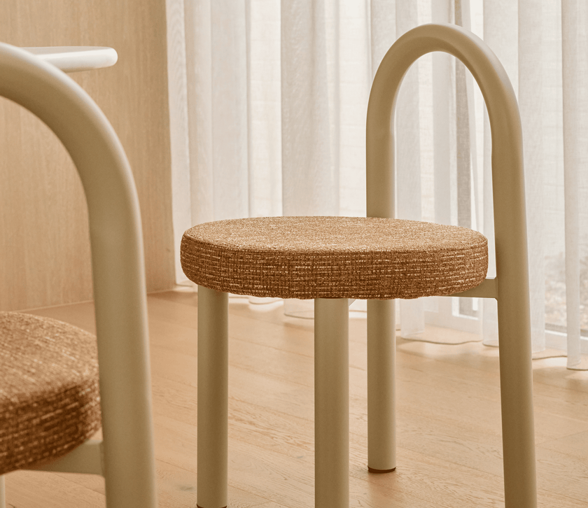 DINING ROOM FURNITURE