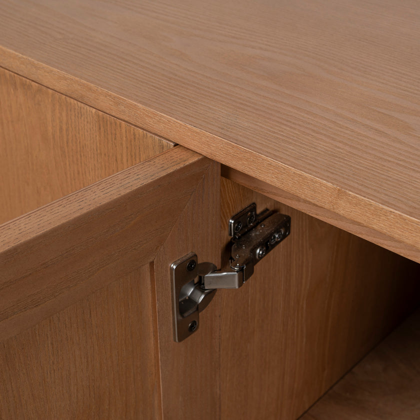 CDT10425-NI 1.6m Sideboard - Natural