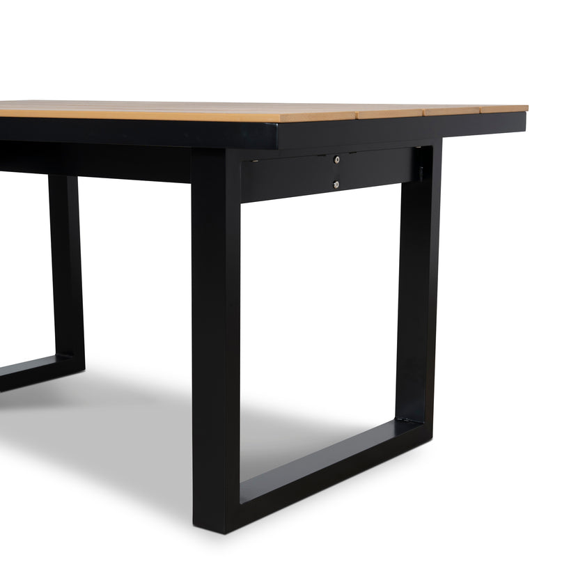 CDT12053-ID 1.6m Black Outdoor Dining Table - Natural