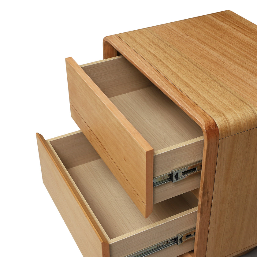 CST12701-MA 52cm Tassie Oak Bedside Table - Natural