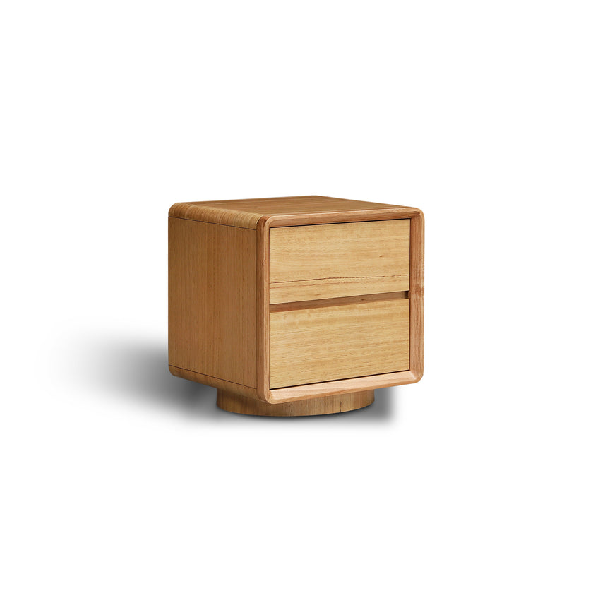 CST12701-MA 52cm Tassie Oak Bedside Table - Natural