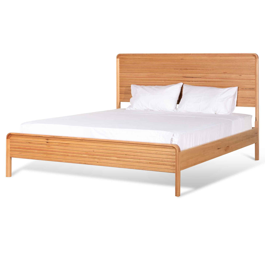 CBD6931-MI Wide Base Queen Sized Bed Frame - Snow Boucle