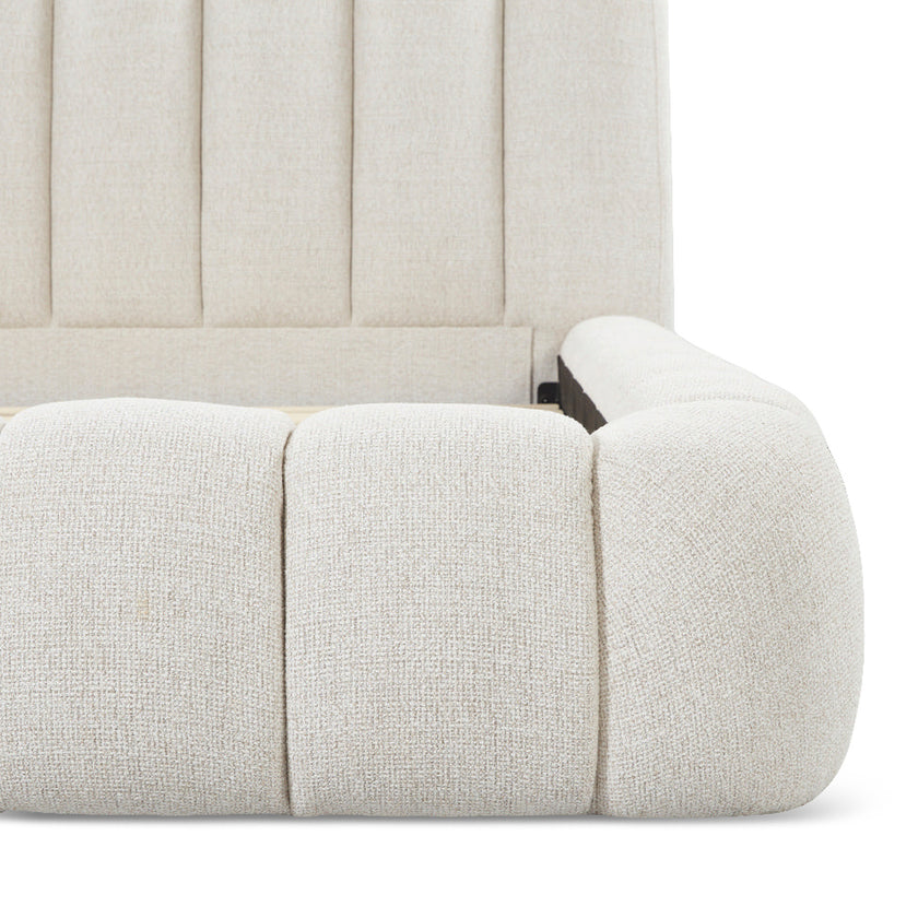 CBD14067-HO King Bed - Verona Ivory