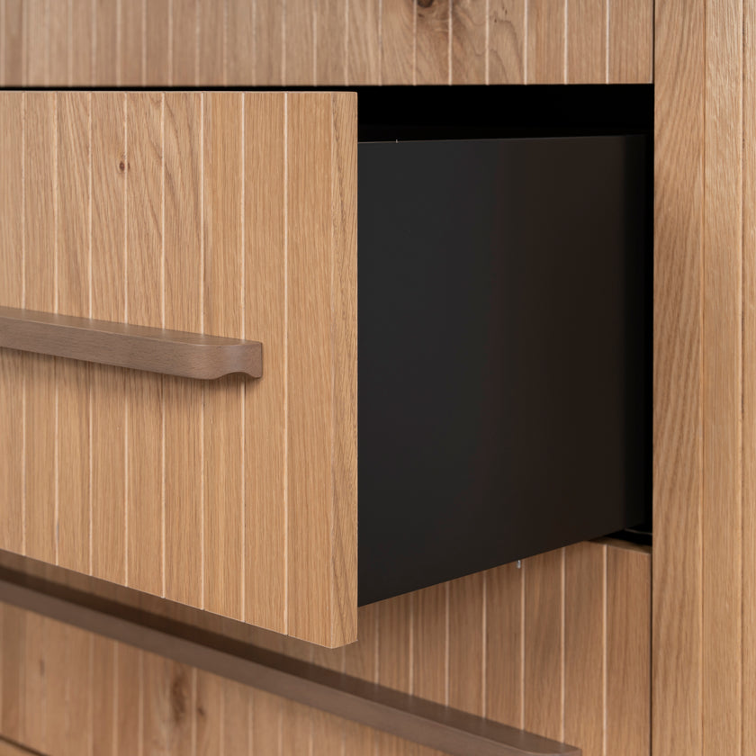 CDT12111-VN Chest of 3 Drawers - Knotty Oak