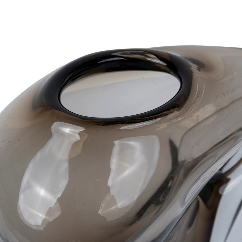 CAC12317-FC Arc Shadow Vase Style B