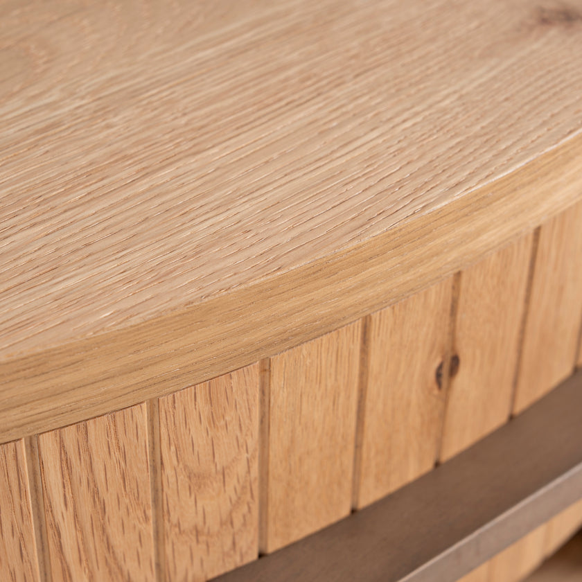 CST12109-VN Bedside Table - Knotty Oak