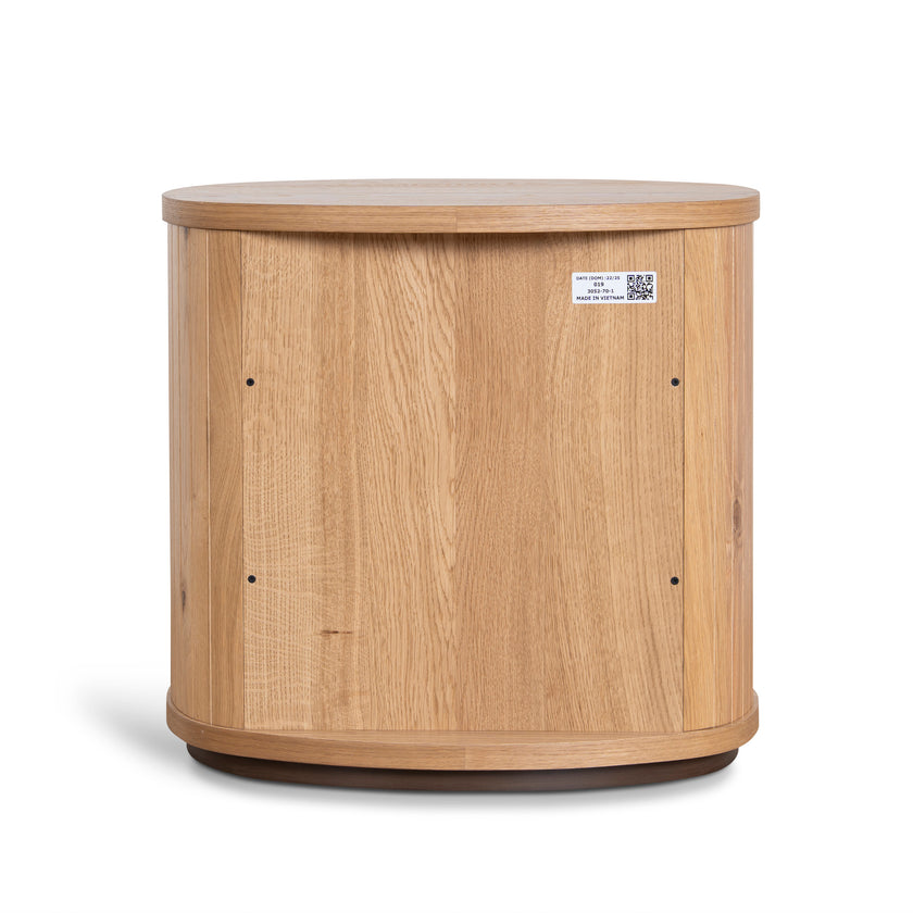 CST12109-VN Bedside Table - Knotty Oak