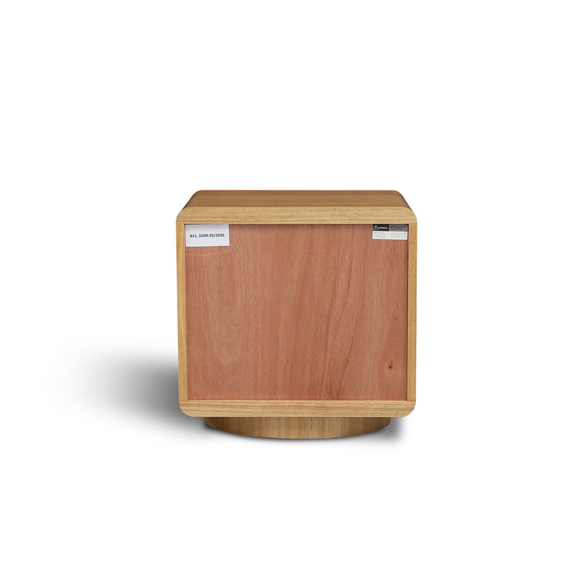 CST12701-MA 52cm Tassie Oak Bedside Table - Natural
