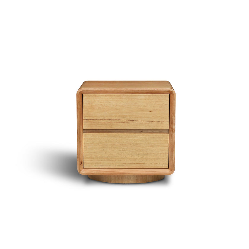 CST12701-MA 52cm Tassie Oak Bedside Table - Natural