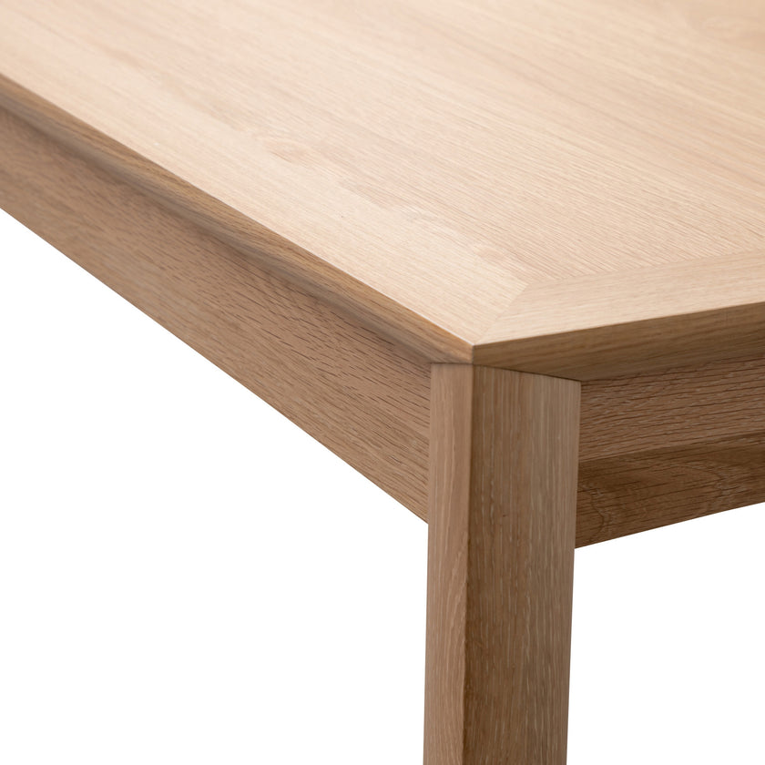 CDT2991-VN 6-8 Extendable Dining Table - Natural