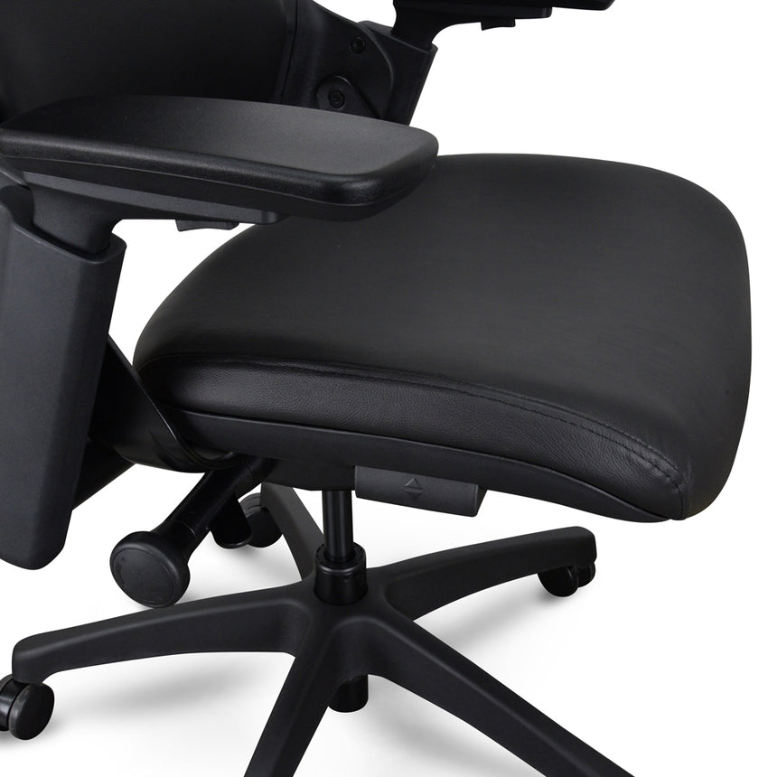 OC2151-UN Ergonomic Leather Office Chair - Black